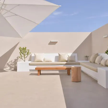 Mareterra - Sunny Family Villa With Terrace, Barbecue And Pool Corralejo