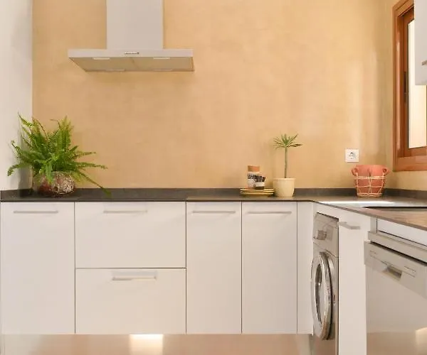 Villa Mareterra - Designer & Peaceful Retreat- Pool- Bbq-beach At 10 Minutes *